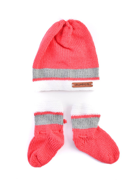 

The Original Knit Girls Peach-Coloured & Grey Colourblocked Beanie with Socks