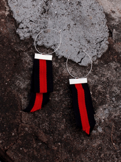 

Bellofox Black & Red Contemporary Hoop Earrings