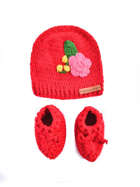 

The Original Knit Girls Red & Pink Handmade Wool Socks & Beanie
