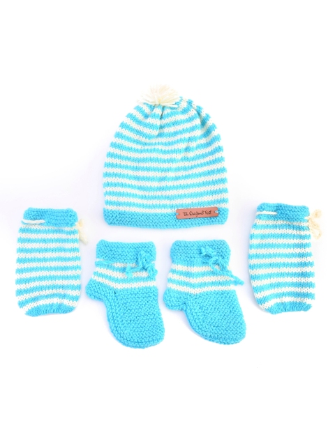 

The Original Knit Unisex Kids Blue & White Handmade Beanie with socks & mittens