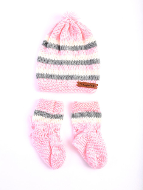 

The Original Knit Girls Pink & White Handmade Beanie with Socks