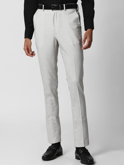 

Peter England Men Grey Formal Trousers