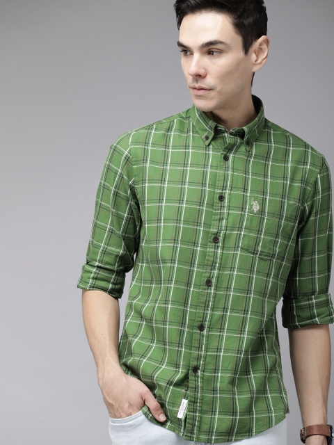 

U S Polo Assn Men Green & Black Tailored Fit Checked Casual Shirt