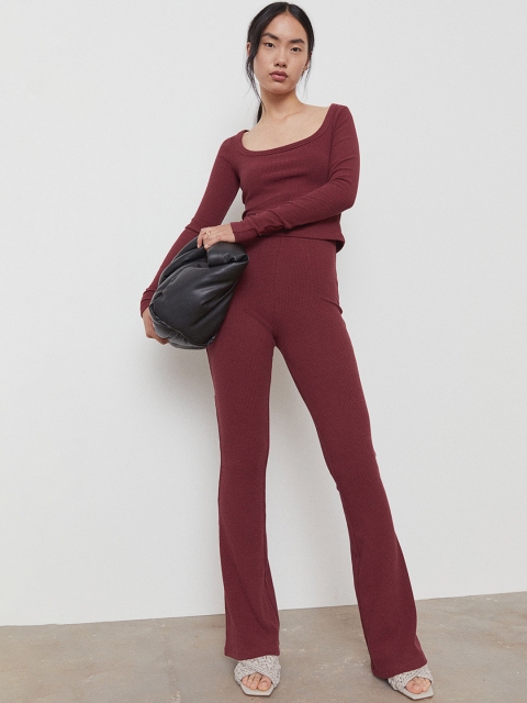 

H&M Women Maroon Ribbed leggings
