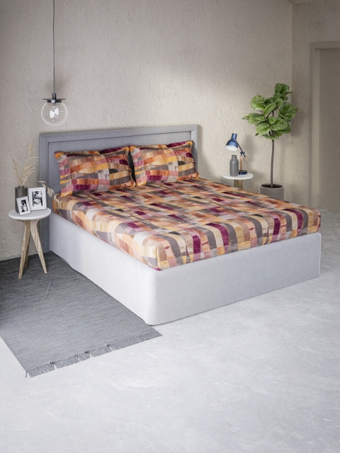 

DDecor Magenta & Orange 130 TC Queen Bedsheet with 2 Pillow Covers