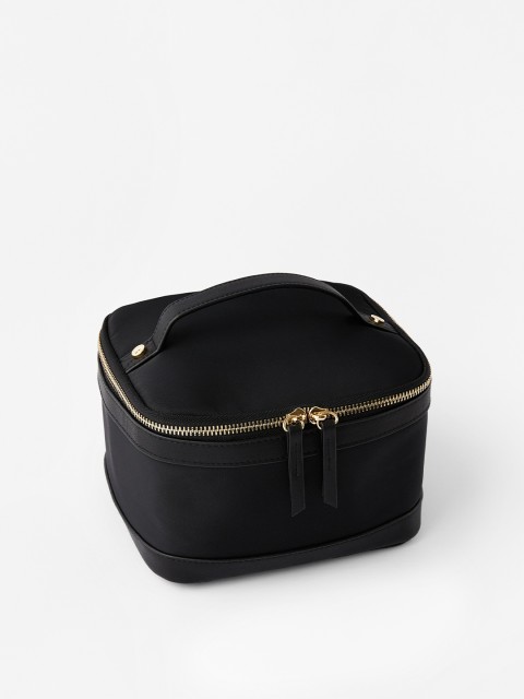 

Accessorize Women Black Solid Square Lunch Box