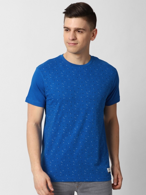 

Peter England Casuals Men Blue Slim Fit T-shirt