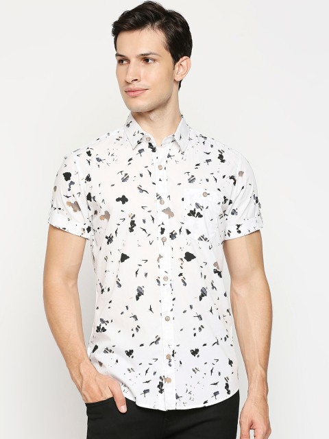 

Mufti Men White Slim Fit Opaque Printed Casual Shirt