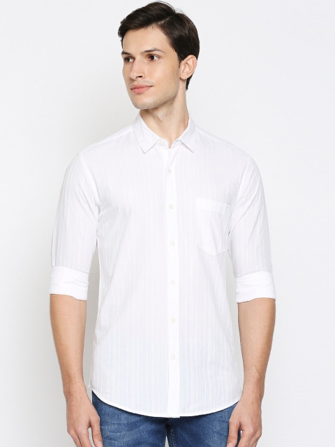 

Mufti Men White Slim Fit Opaque Striped Casual Shirt