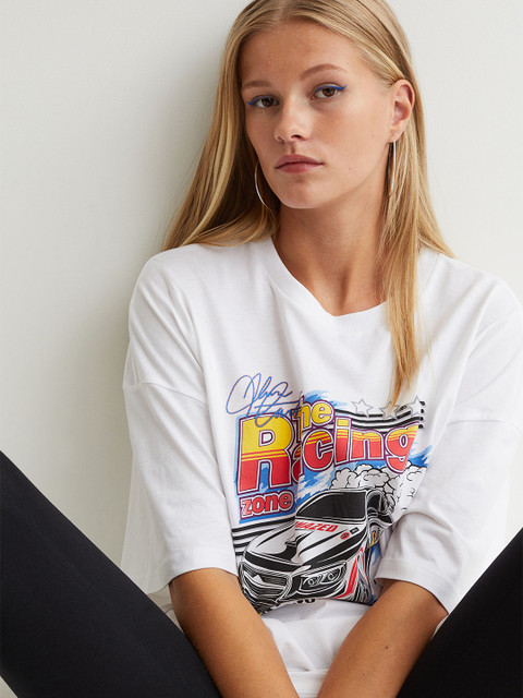 

HM Women White Oversized Printed Pure Cotton T-shirt