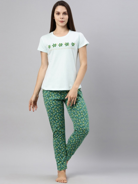 

Curare Women Green Printed T-Shirt & Pyjama Night suit
