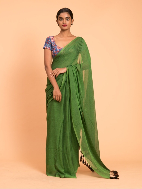 

Suta Women Green Solid Cotton Blend Saree