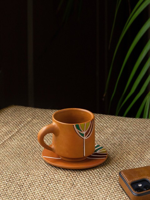 

ExclusiveLane Brown & Green Hand Painted Terracotta Matte Cups & Saucers