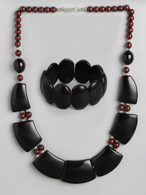 

Carlton London Women Black Beaded Necklace with Bracelet