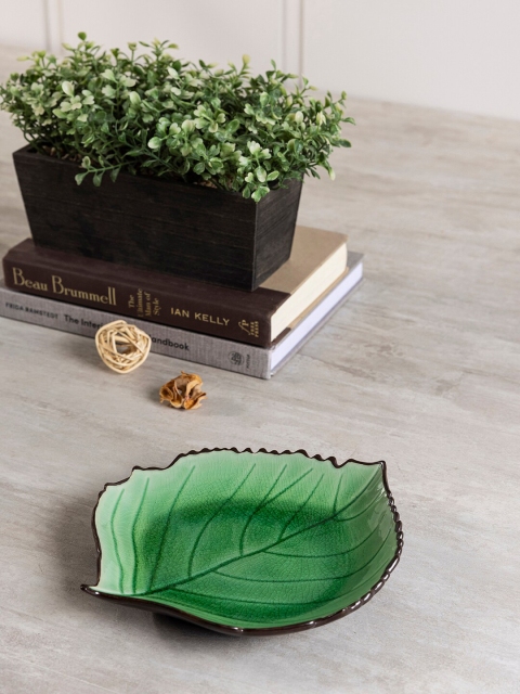 

Pure Home and Living Green Birch Leaf Platter