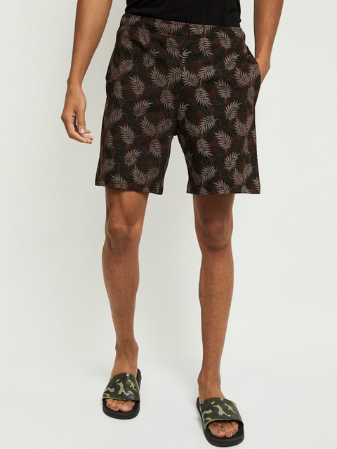 

max Men Brown Tropical Printed Cotton Regular Shorts