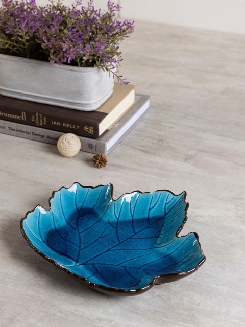 

Pure Home and Living Blue Printed Ceramic Glossy Maple Leaf Platter