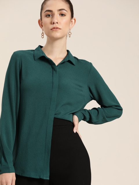 

her by invictus Women Green Solid Casual Shirt