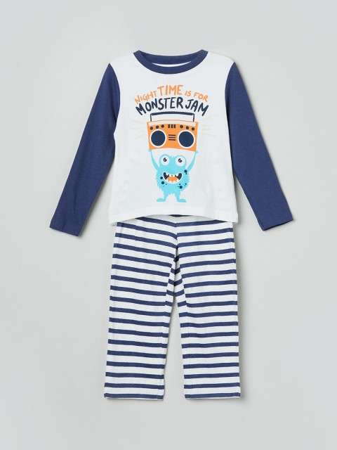 

max Boys White & Blue Printed Night suit
