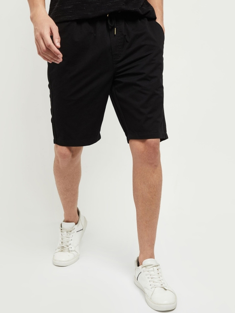 

max Men Black Regular Shorts