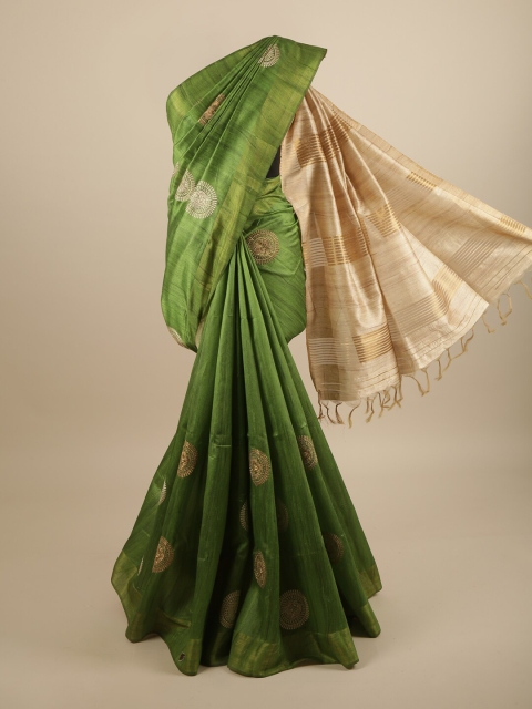 

Pothys Green & Gold-Toned Ethnic Motifs Embroidered Art Silk Saree