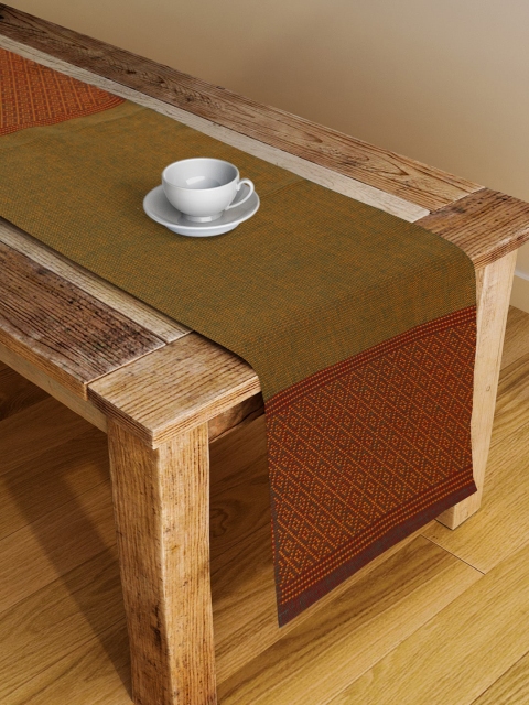 

Fabindia Green & Red Printed Cotton Table Runner