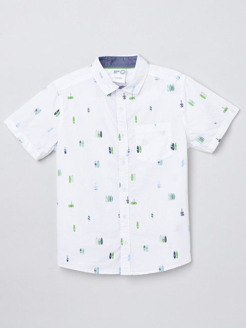 

max Boys White & Blue Opaque Conversational Printed Pure Cotton Casual Shirt