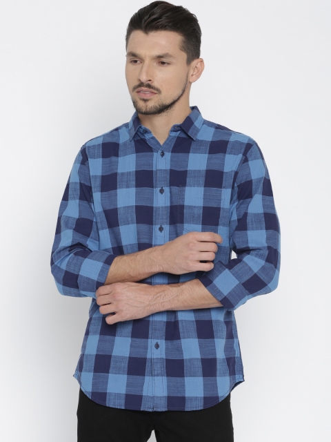 

Fame Forever by Lifestyle Men Blue Checked Casual Shirt