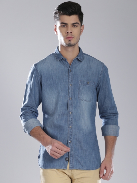 

Bossini Men Blue Slim Fit Casual Shirt