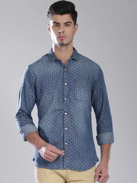 

Bossini Men Blue Slim Fit Printed Casual Shirt