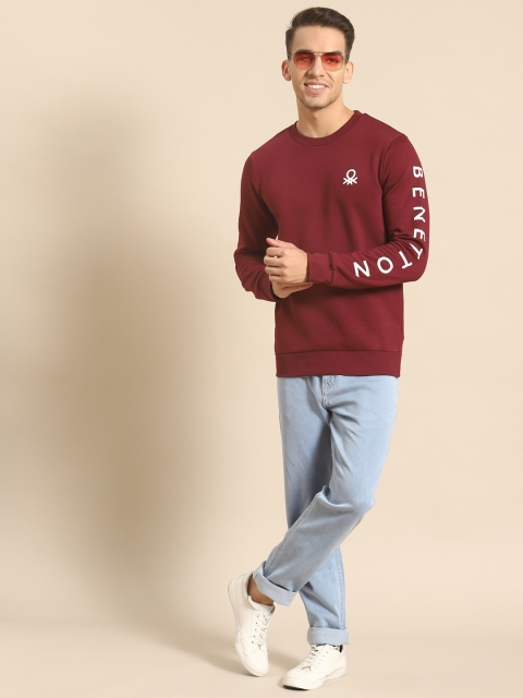 

United Colors of Benetton Men Burgundy Solid Sweatshirt With Brand Logo Print