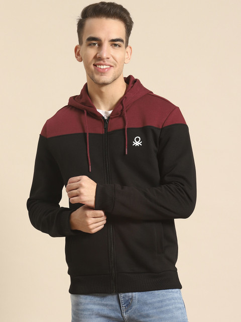 

United Colors of Benetton Men Burgundy & Black Colourblocked Hooded Sweatshirt