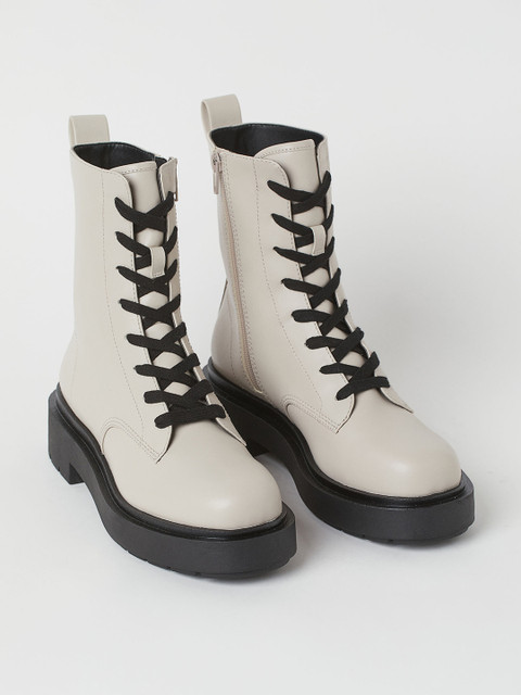 

H&M Women Beige & Black Boots