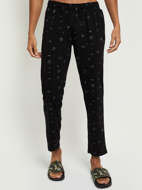 

max Men Black Printed Lounge Pants