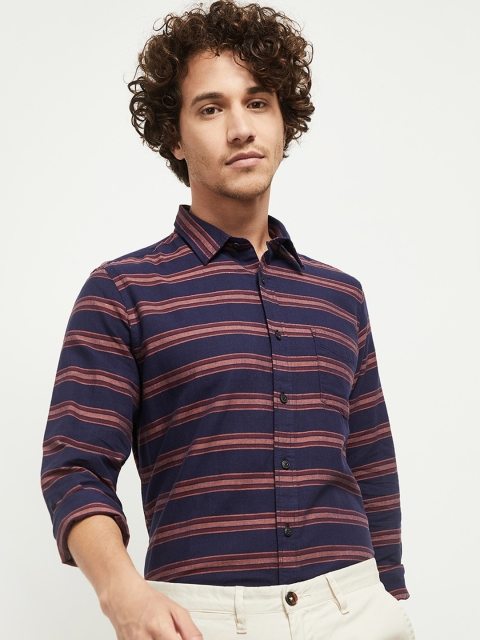 

max Men Navy Blue & Maroon Opaque Horizontal Striped Casual Shirt