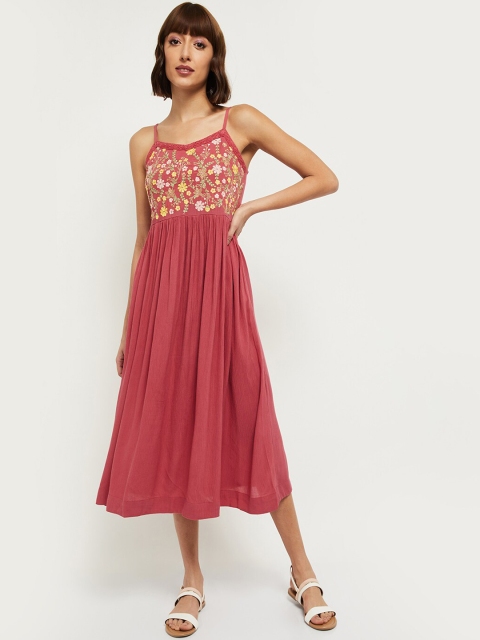 

max Women Pink Embroidered Midi Dress