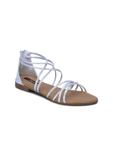 

Get Glamr Women Silver-Toned Solid Flats