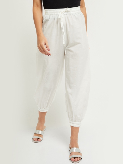 

max Women Off White Joggers Trousers
