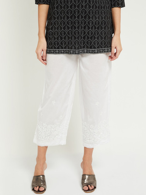 

max Women White Parallel Trousers