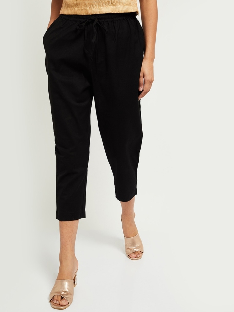 

max Women Black Trousers