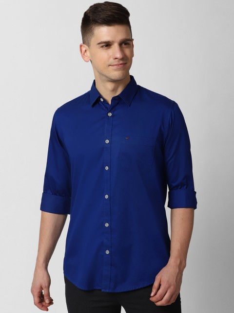 

Peter England Casuals Men Navy Blue Slim Fit Opaque Cotton Casual Shirt