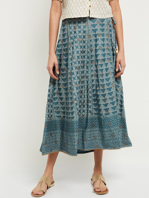 

max Women Blue & White Printed Flared Maxi Skirt