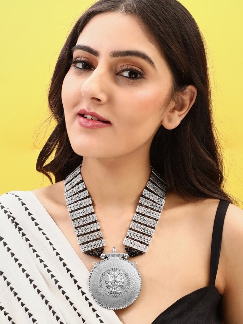 

Rubans Women Silver-Toned & Plated Black Beads Temple Oxidized Handcrafted Necklace