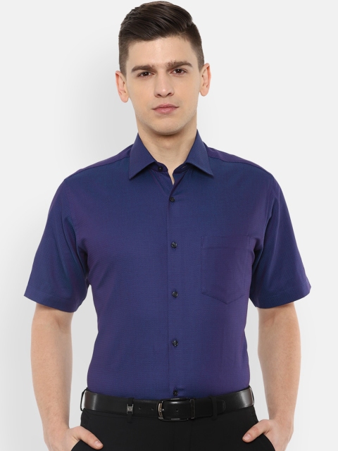 

Van Heusen Men Navy Blue Solid Cotton Formal Shirt