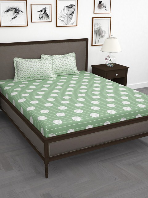 

Story@home Sea Green & White Geometric 210 TC King Bedsheet with 2 Pillow Covers