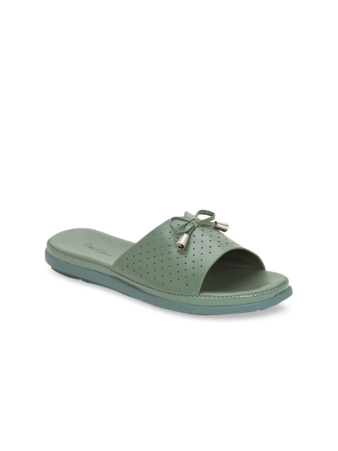 

Get Glamr Women Green Embellished Open Toe Flats