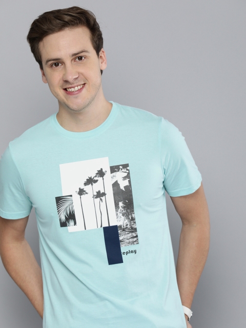 

Mast & Harbour Men Blue & White Printed T-shirt