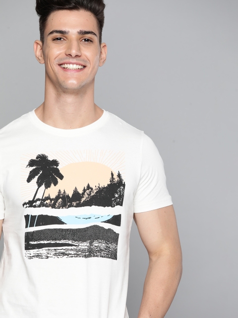 

Mast & Harbour Men White Printed Pure Cotton T-shirt