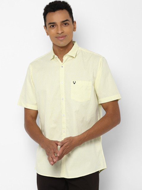

Allen Solly Men Yellow Slim Fit Opaque Printed Cotton Casual Shirt