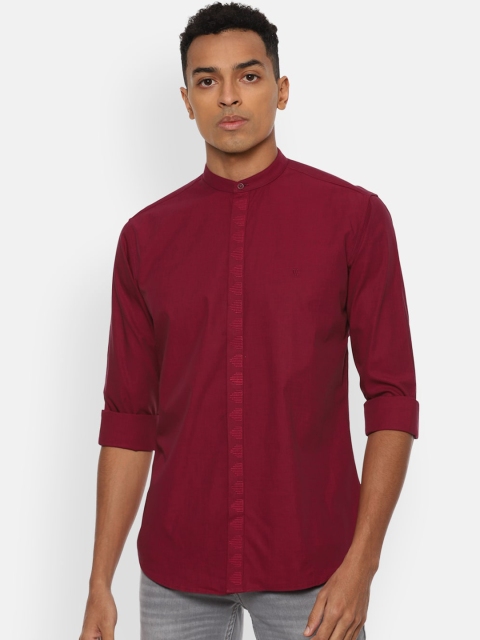 

V Dot Men Maroon Slim Fit Opaque Casual Shirt